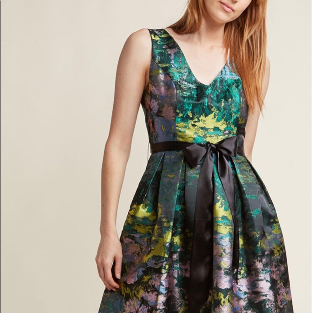 IN SEARCH OF this ModCloth Dress!!
